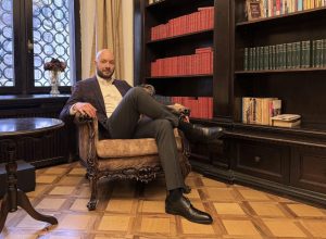 Penalități „în lanț”: cum oprește escaladarea avocatul Vladimir Naciu, înainte să te sufoce